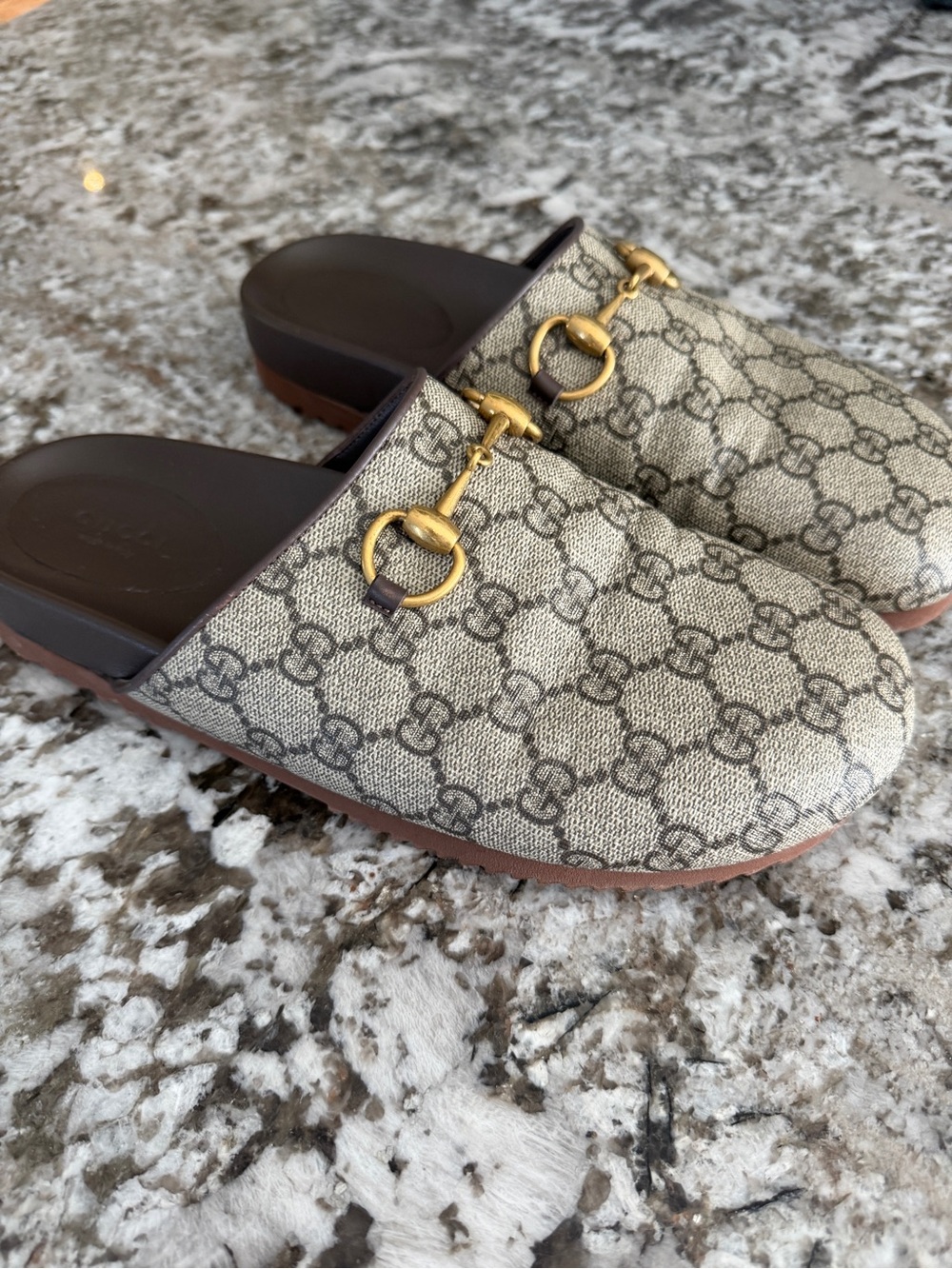 Gucci GG Supreme Mules